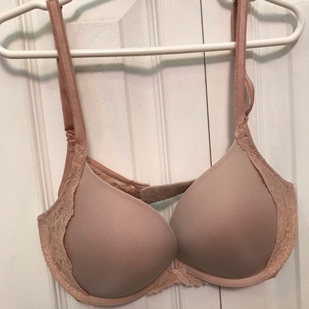 Nude Victoria’s Secret Dream Angel Push-up Bra